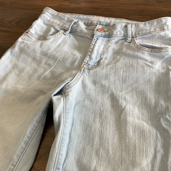 Skinny & Stretchy jeans - Picture 2 of 5